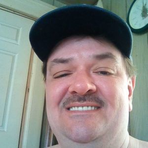 Meet your Posher, Larry